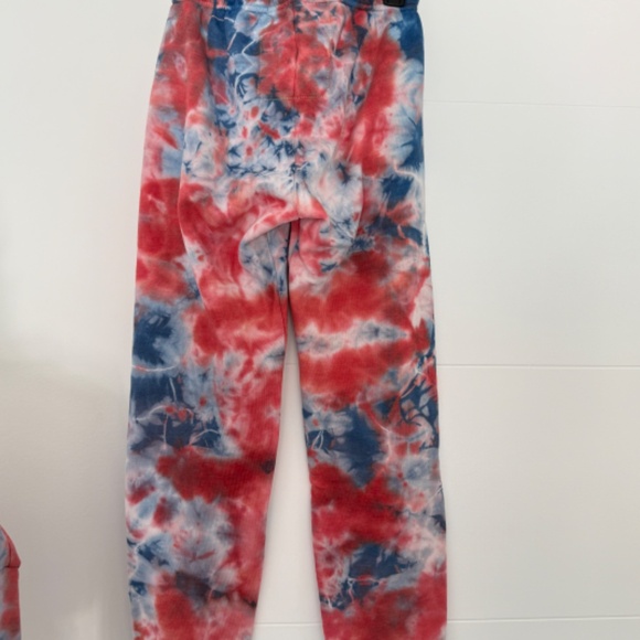Aviator Nation Light Blue & Red Tie Dye Pullover Sweatshirt & Jogger Set - Picture 12 of 13